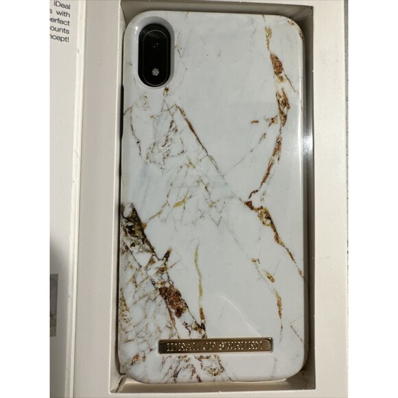 Ideal of Sweden Designer Phone Case iPhone 11 XR Carrara Marble Gold Accents NEW - Picture 3 of 7